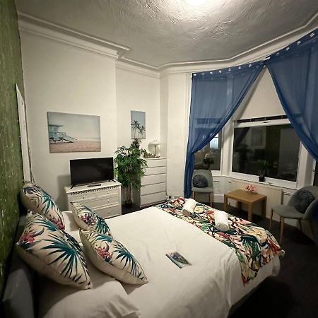 بلاكبول Green Paradise Apartments المظهر الخارجي الصورة